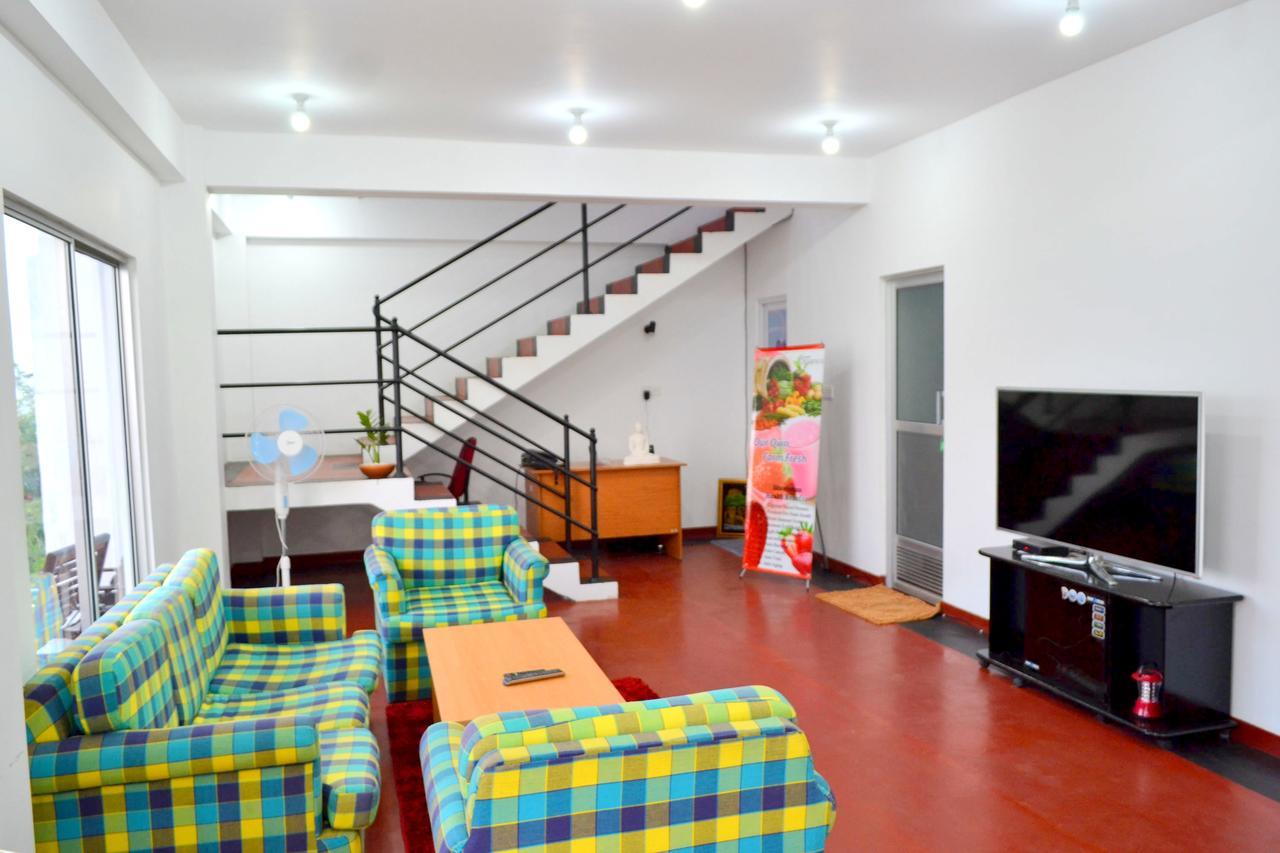 הפוטאלה Olive Hill Top Hotel מראה חיצוני תמונה