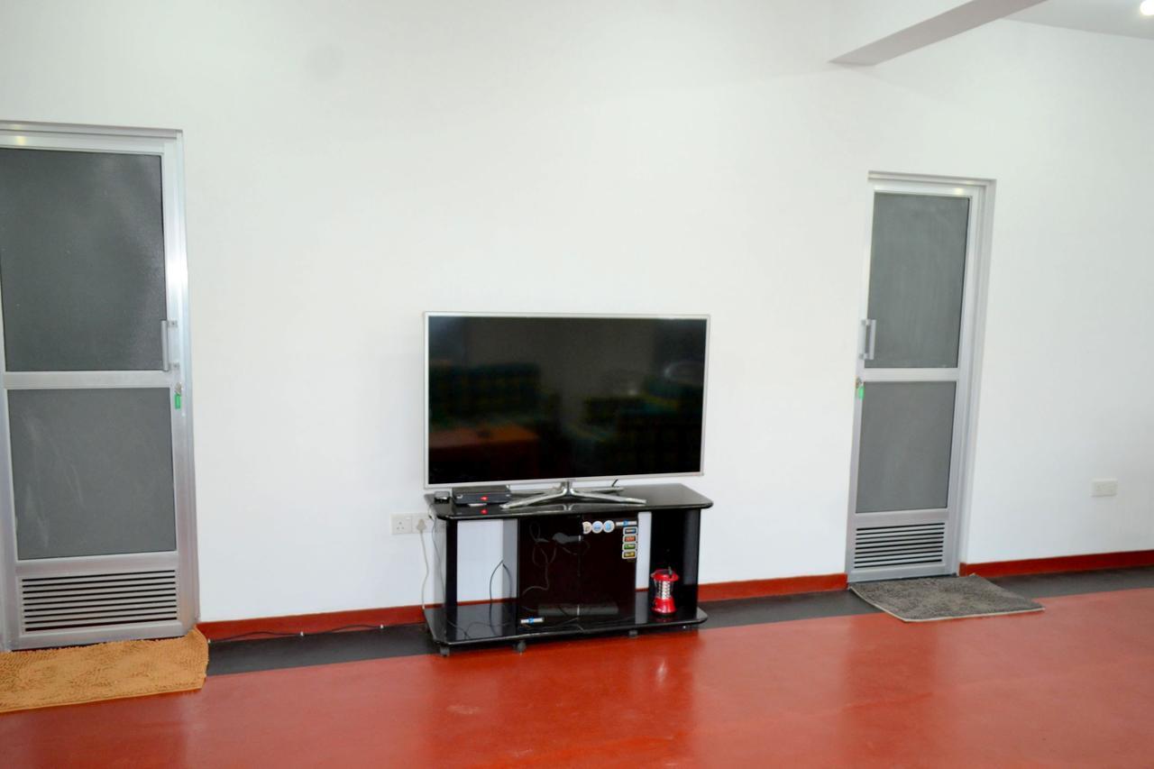 הפוטאלה Olive Hill Top Hotel מראה חיצוני תמונה